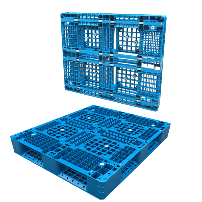 Plastic pallets